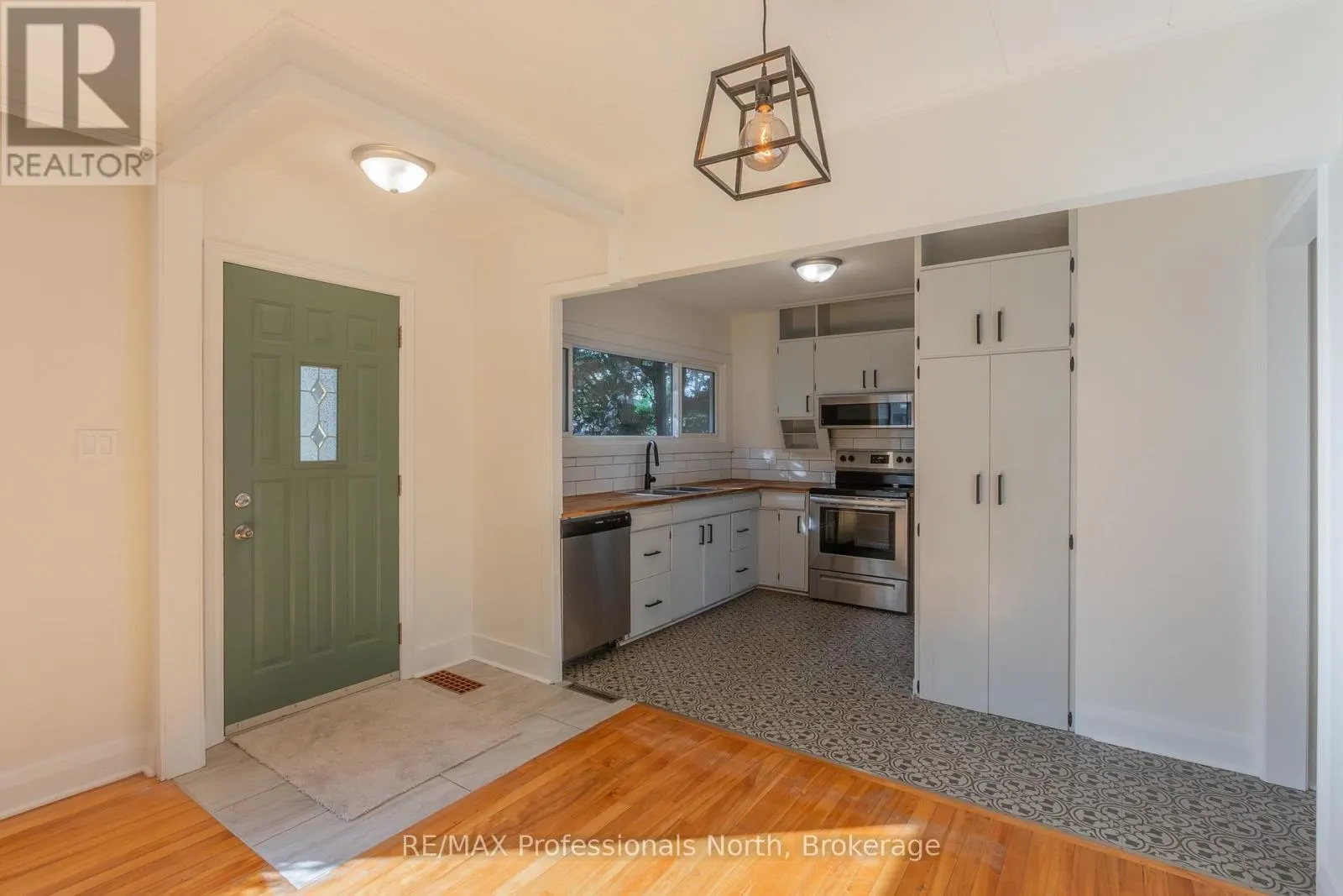 51 GOULDIE STREET