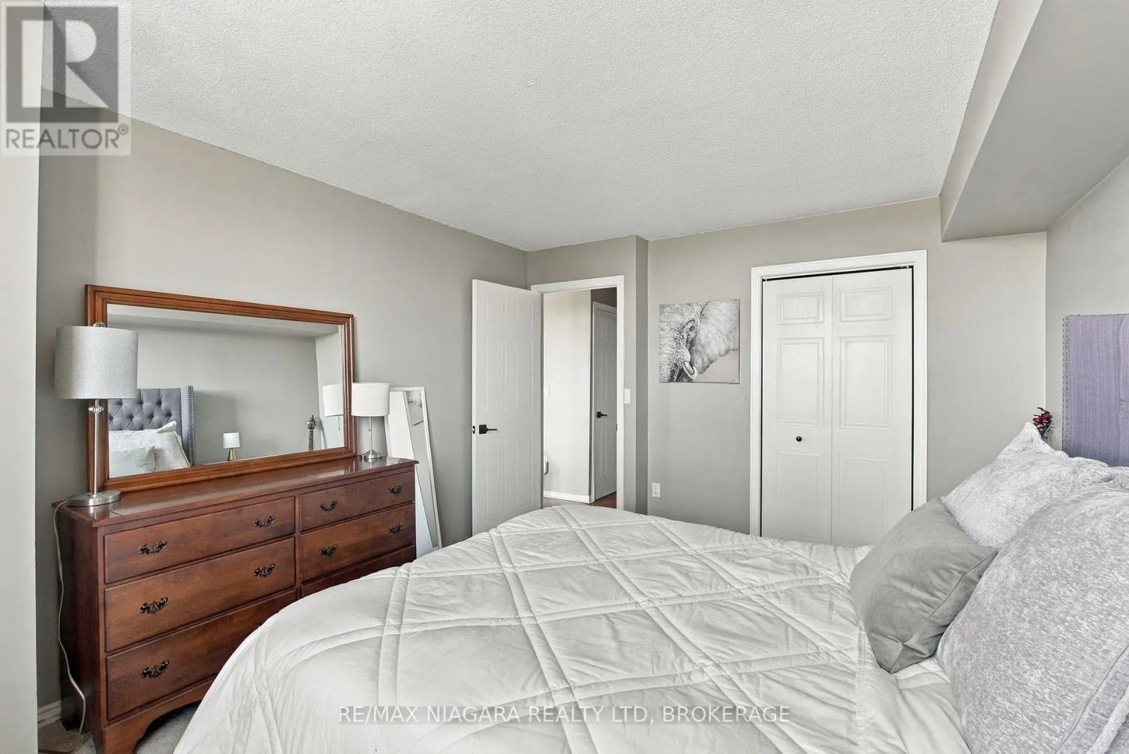 601 - 81 SCOTT STREET #601