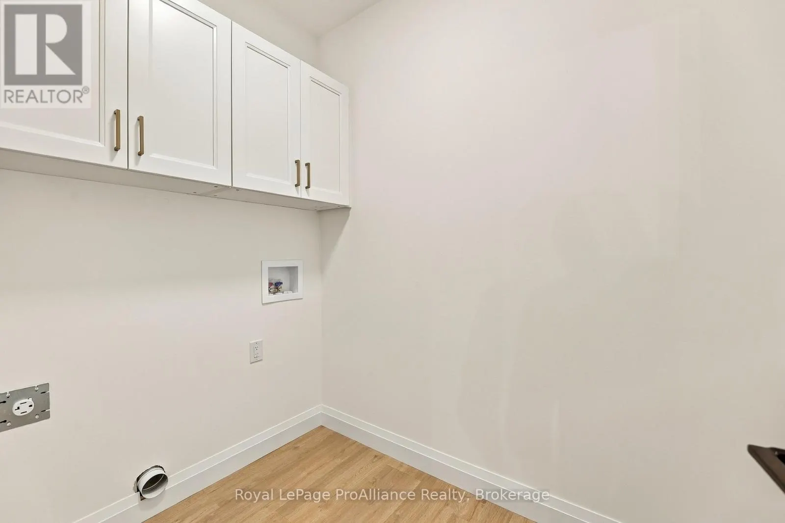 117 ROYAL GALA DRIVE