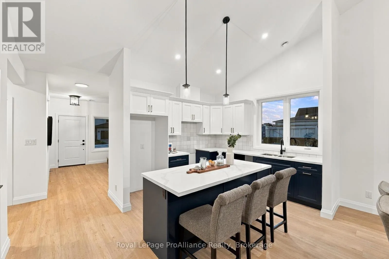 117 ROYAL GALA DRIVE