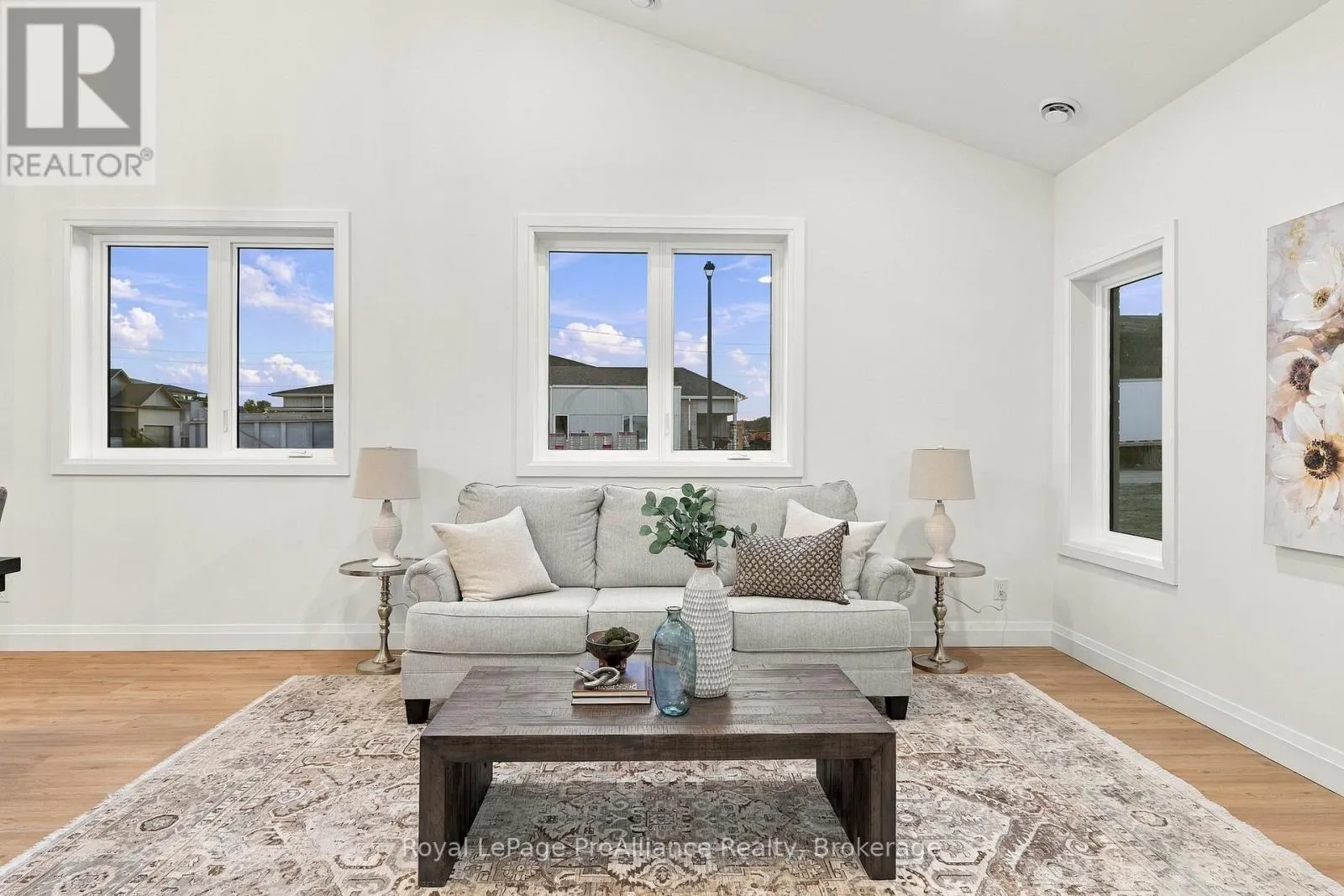 117 ROYAL GALA DRIVE
