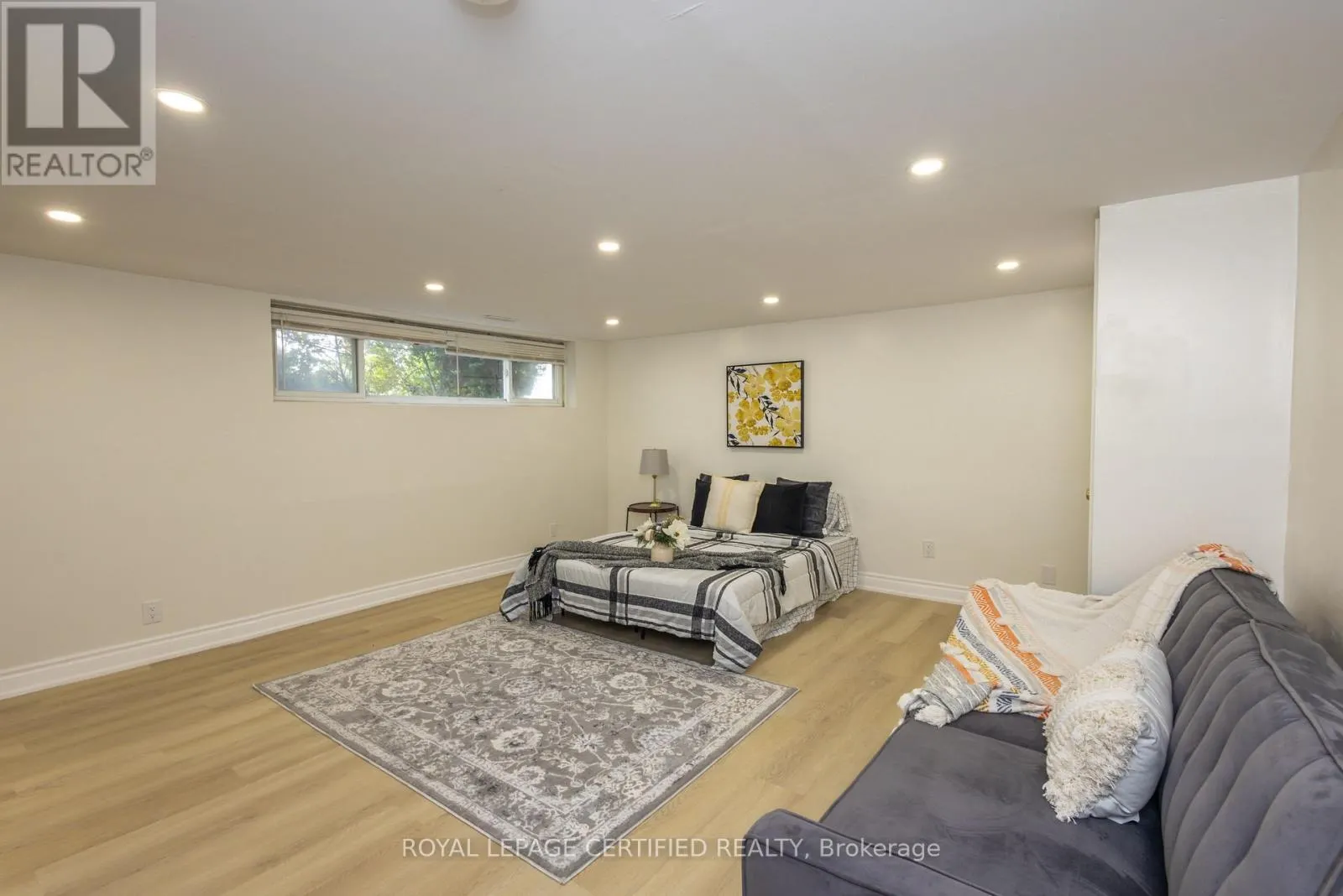 111 LIMERIDGE ROAD W