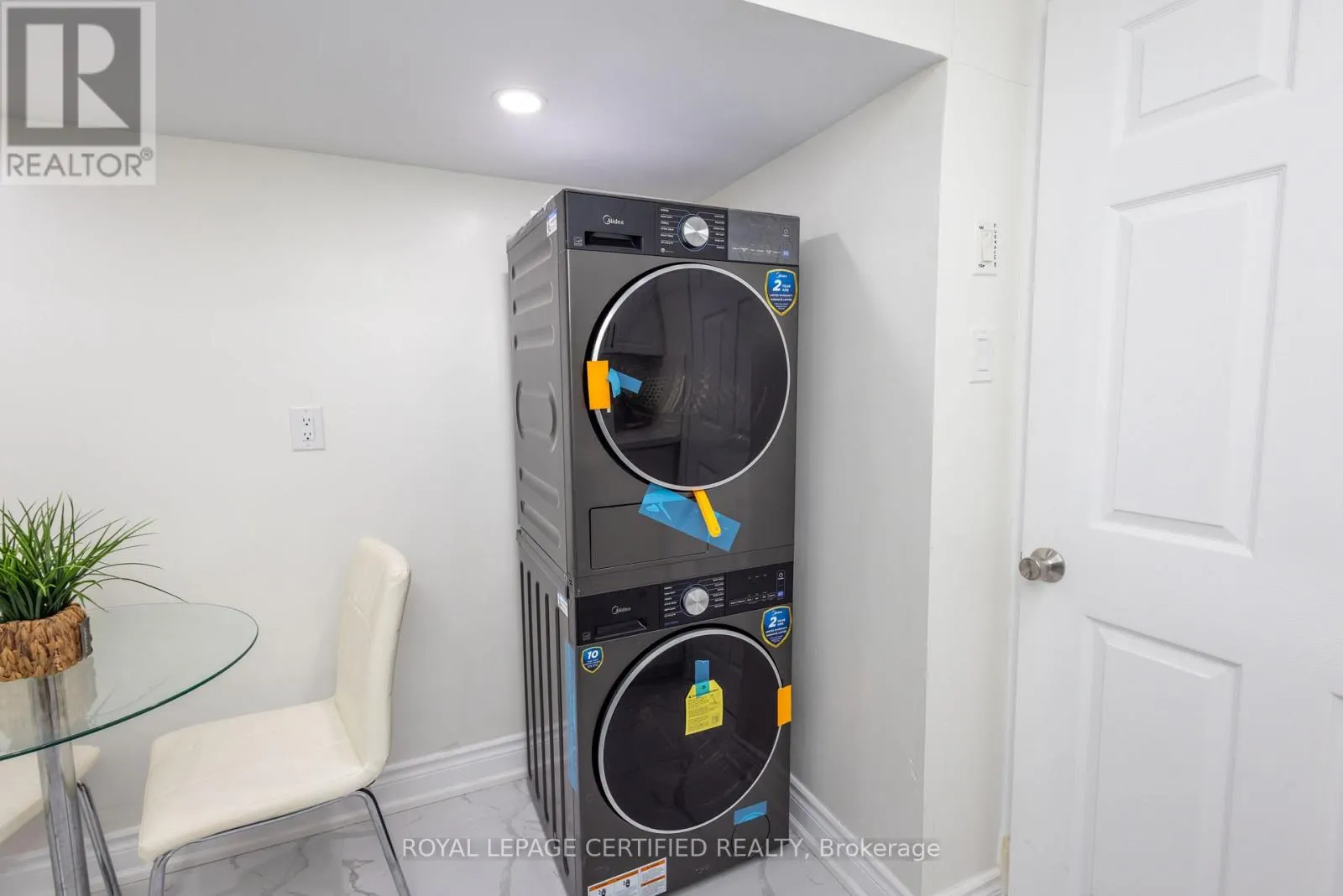 111 LIMERIDGE ROAD W