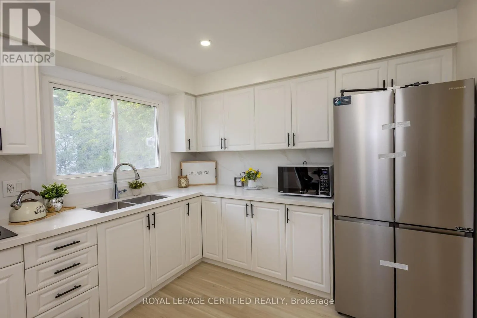 111 LIMERIDGE ROAD W