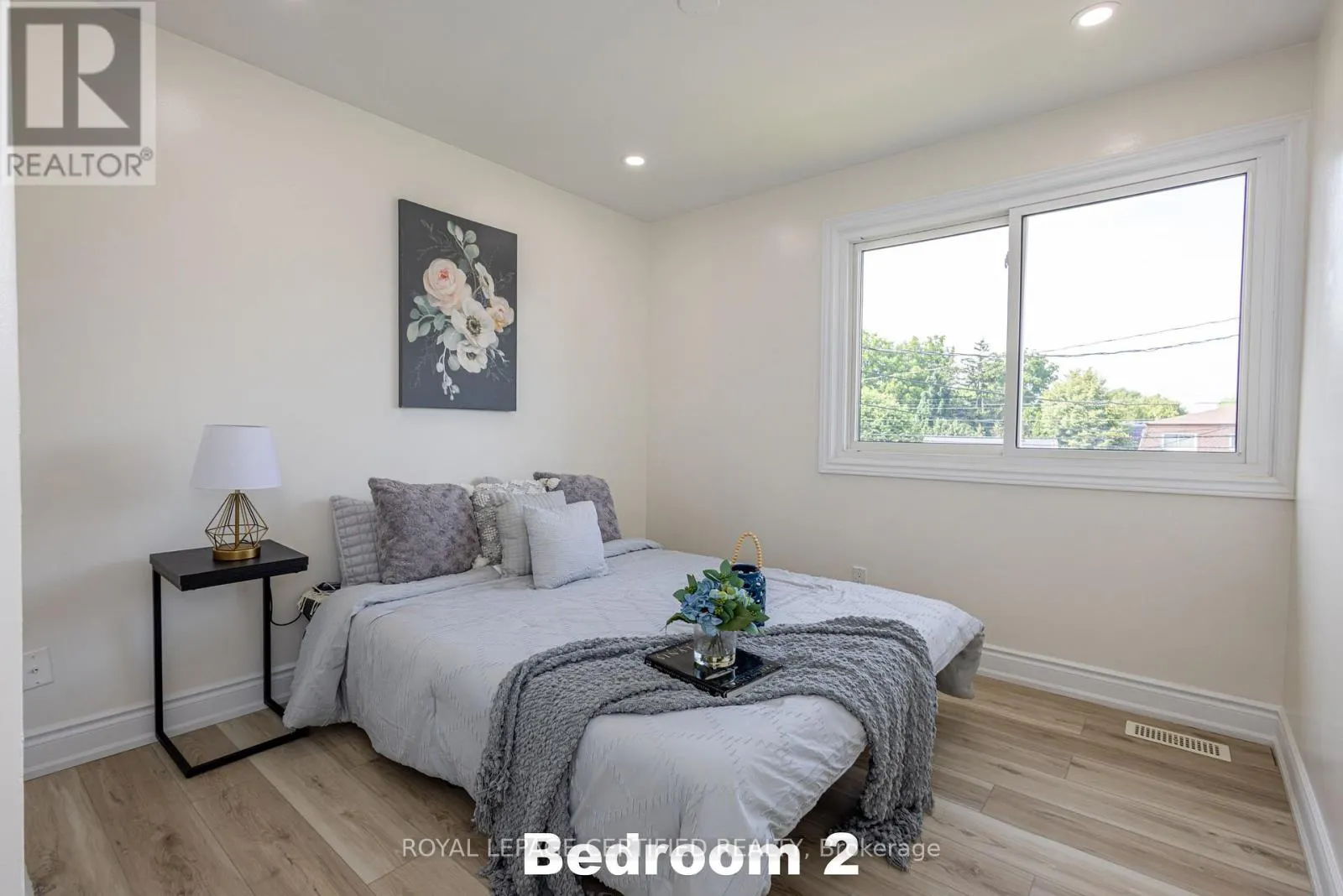 111 LIMERIDGE ROAD W