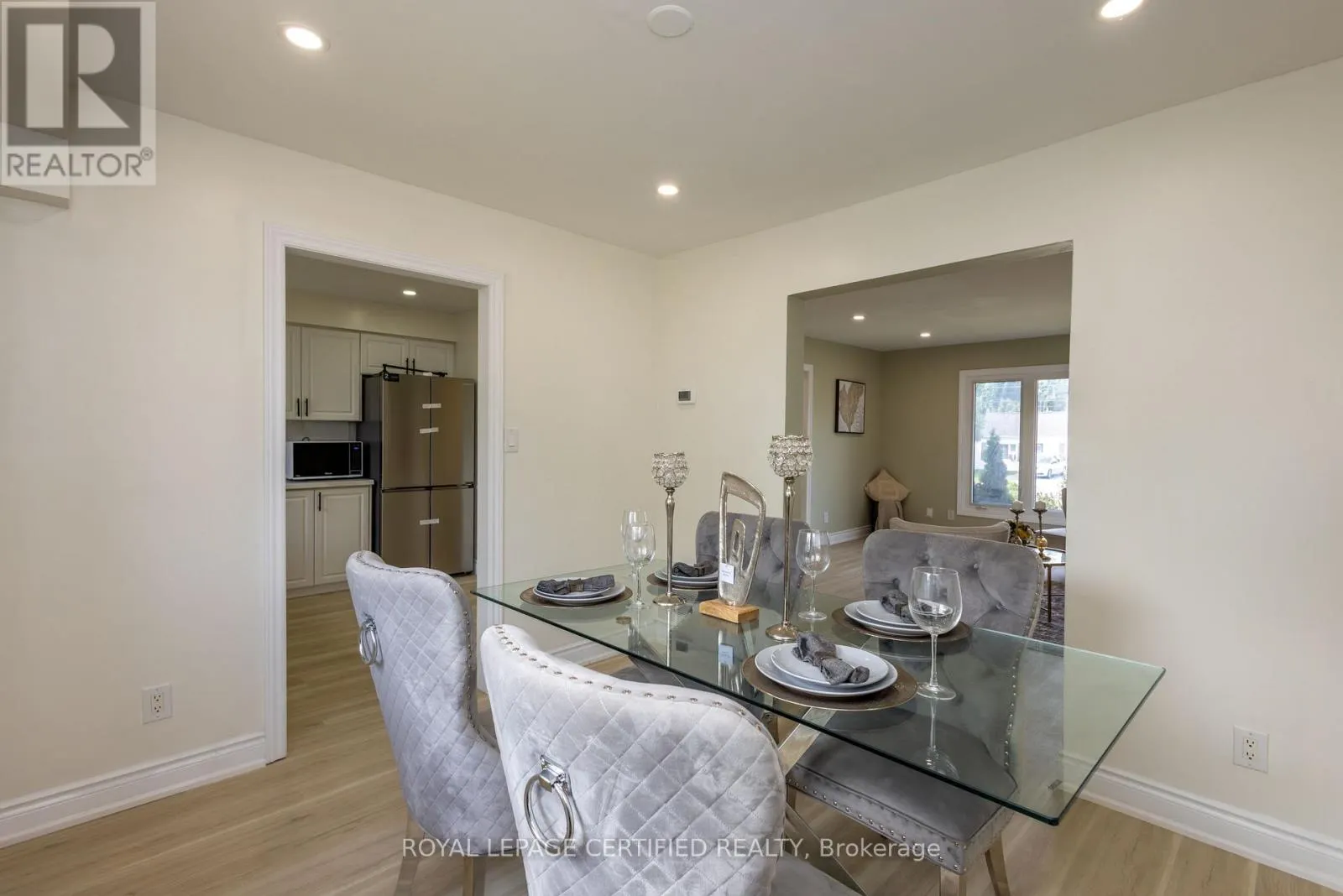 111 LIMERIDGE ROAD W