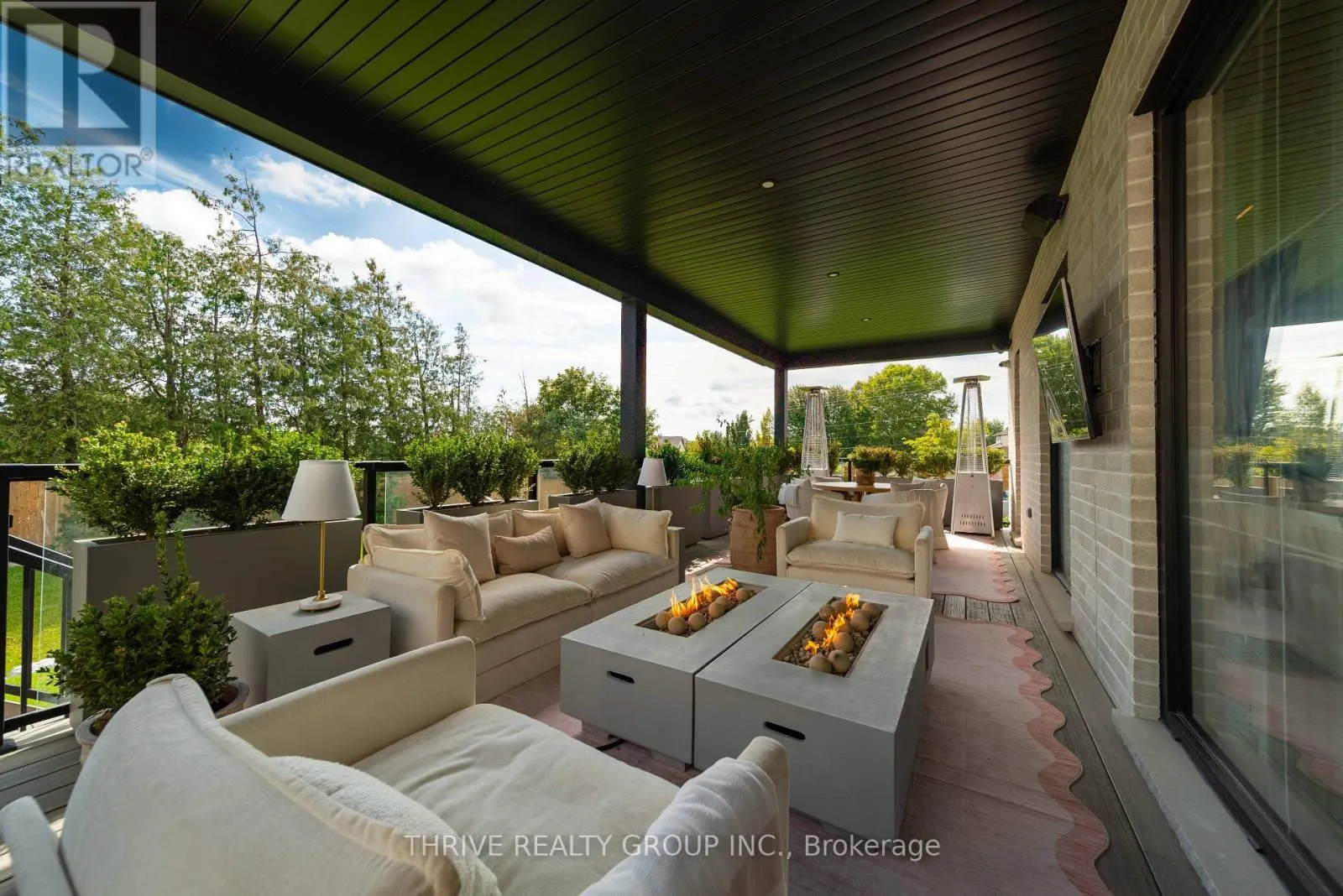365 MANHATTAN DRIVE