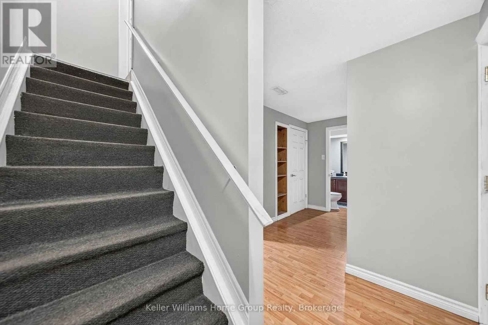 479 DOON S DRIVE E