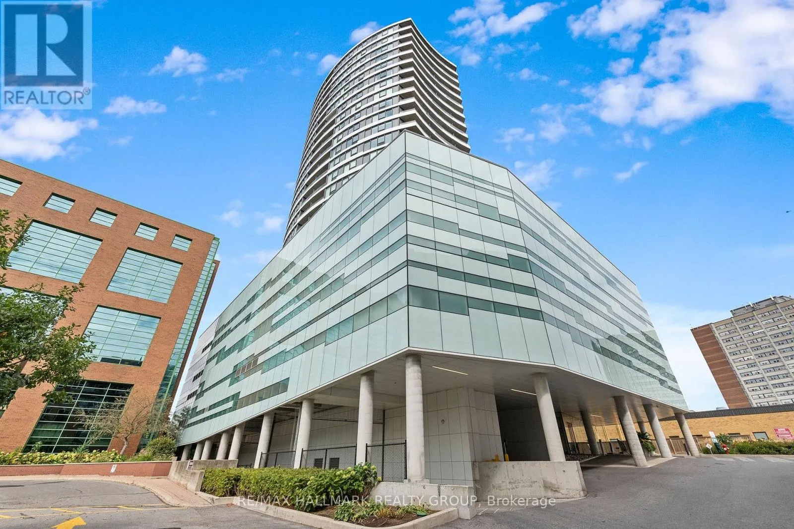 1004 - 485 RICHMOND ROAD