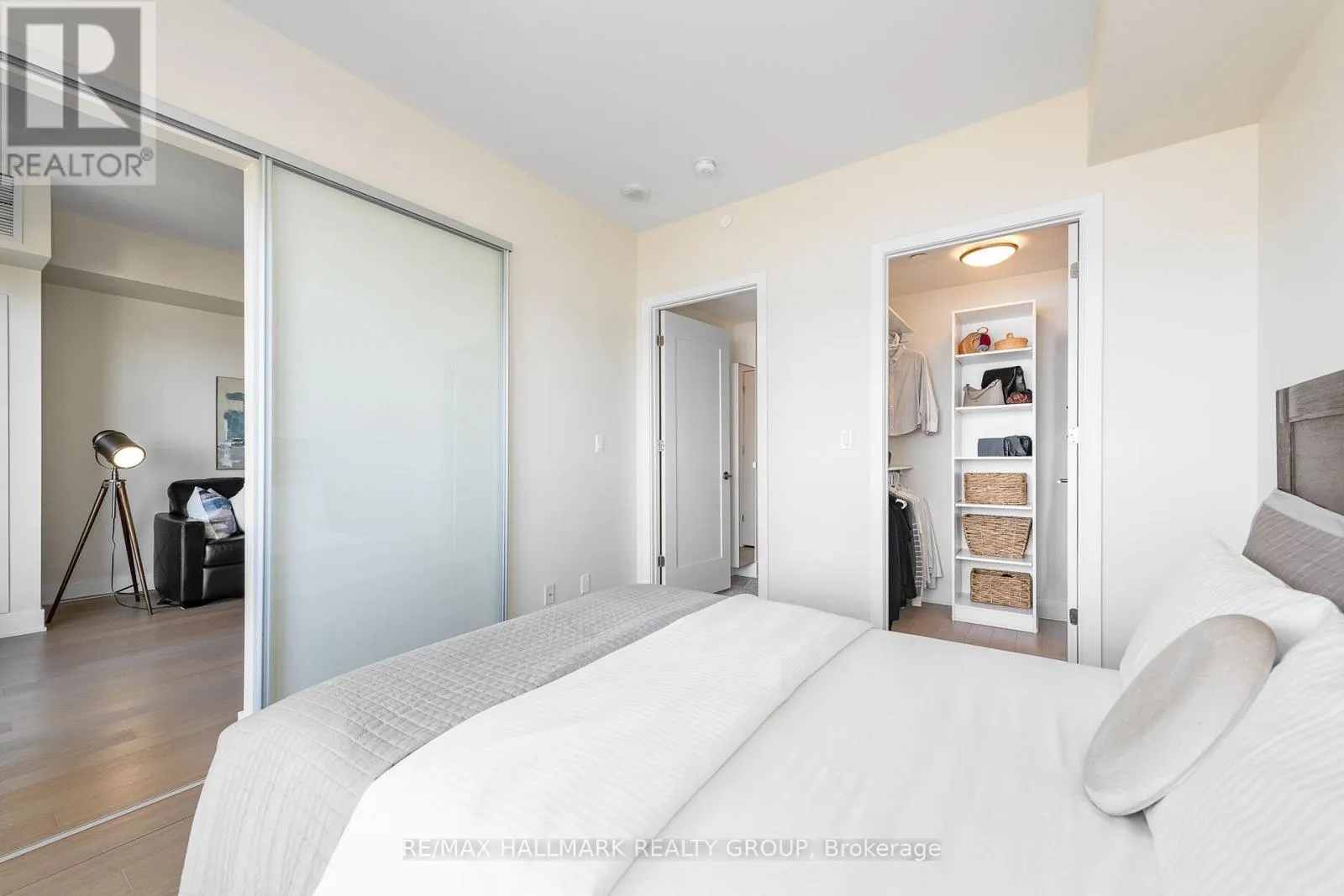 1004 - 485 RICHMOND ROAD