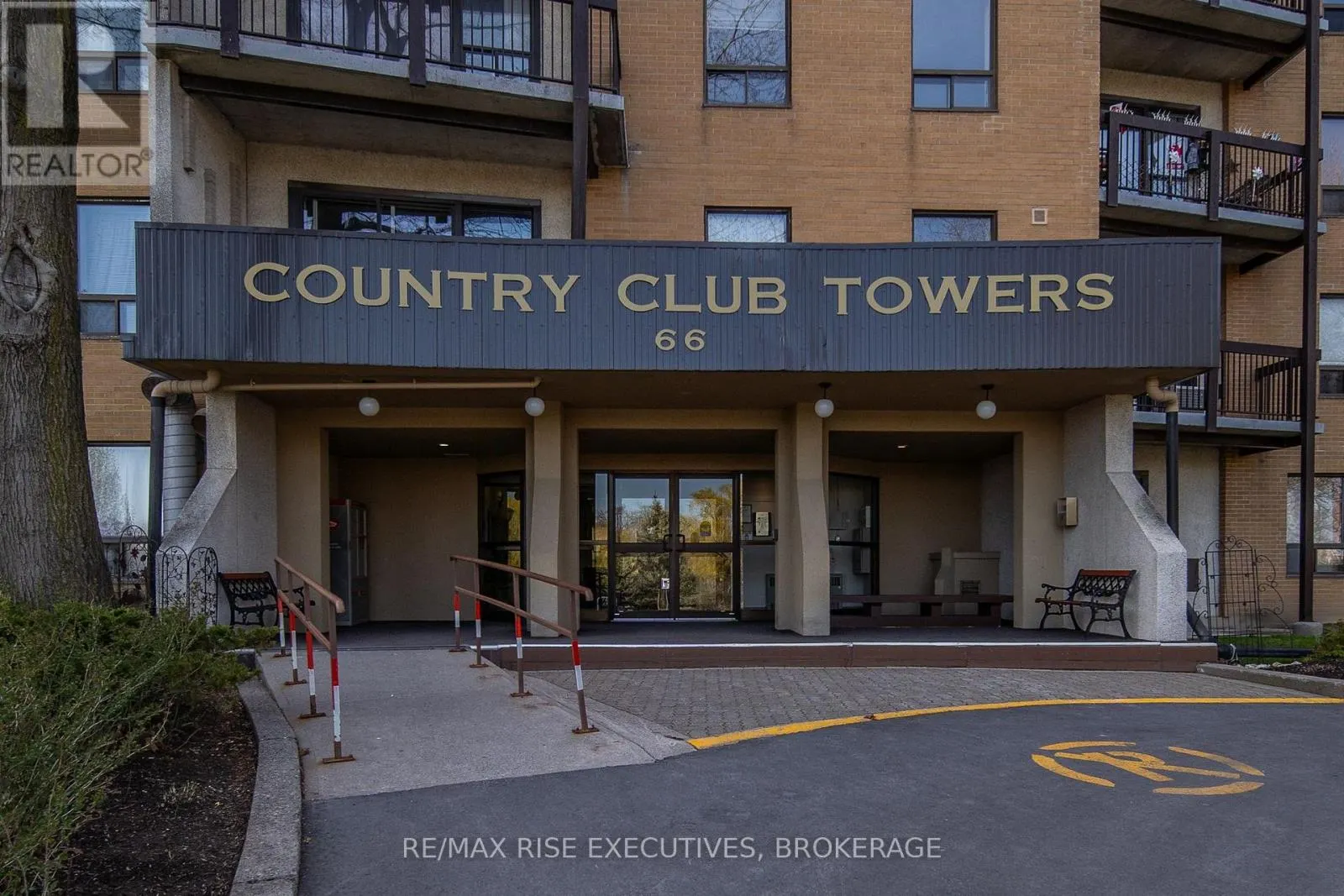 710 - 66 GREENVIEW DRIVE #710