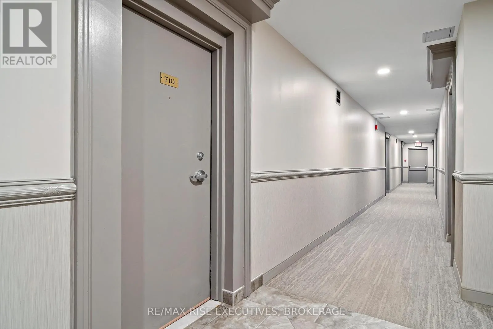 710 - 66 GREENVIEW DRIVE #710
