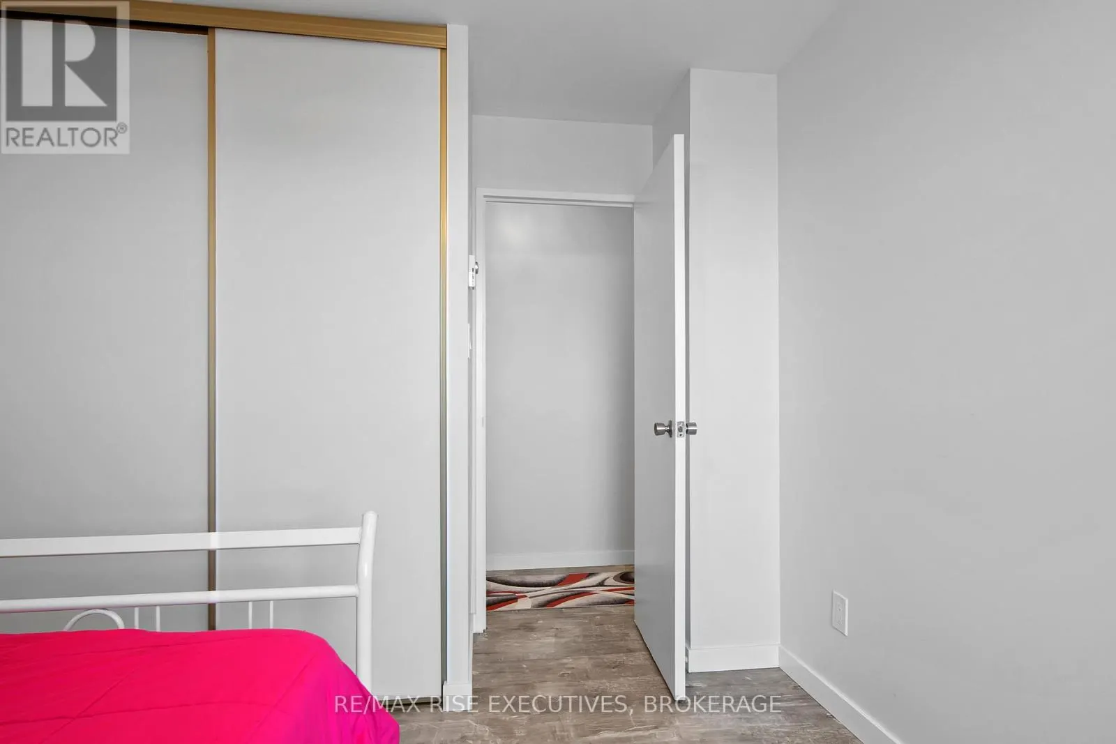 710 - 66 GREENVIEW DRIVE #710