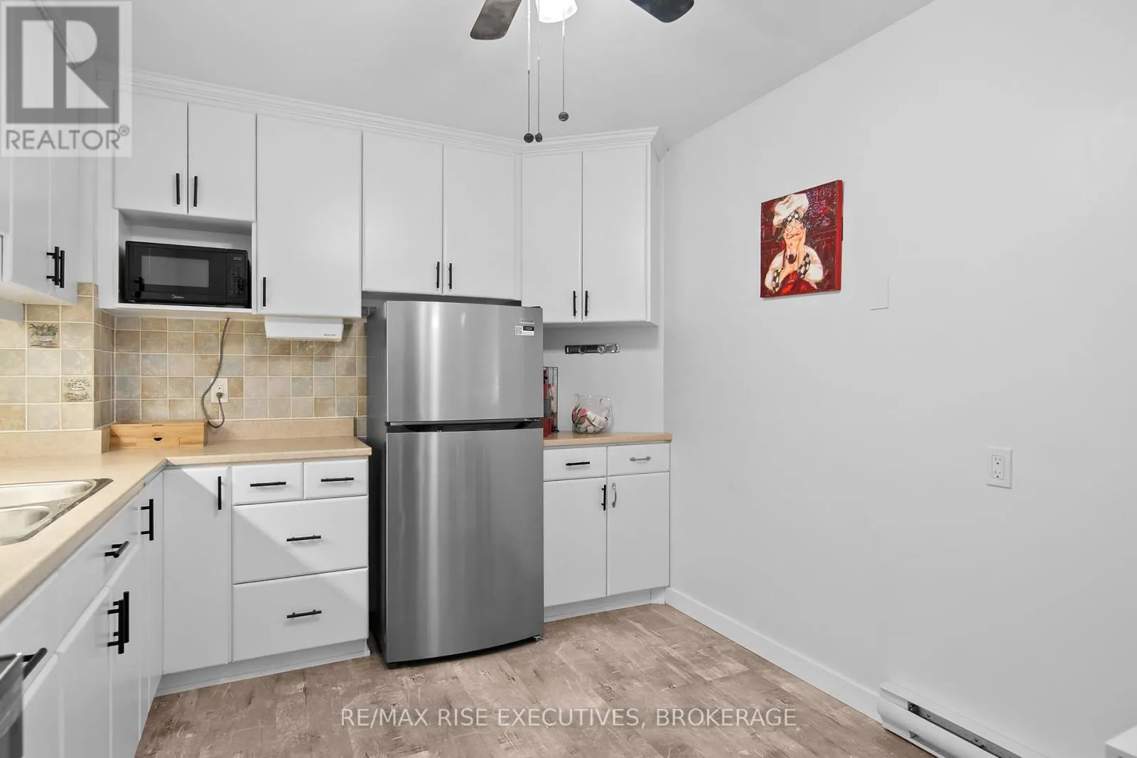 710 - 66 GREENVIEW DRIVE #710