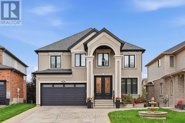 916 FOXBROOK COURT