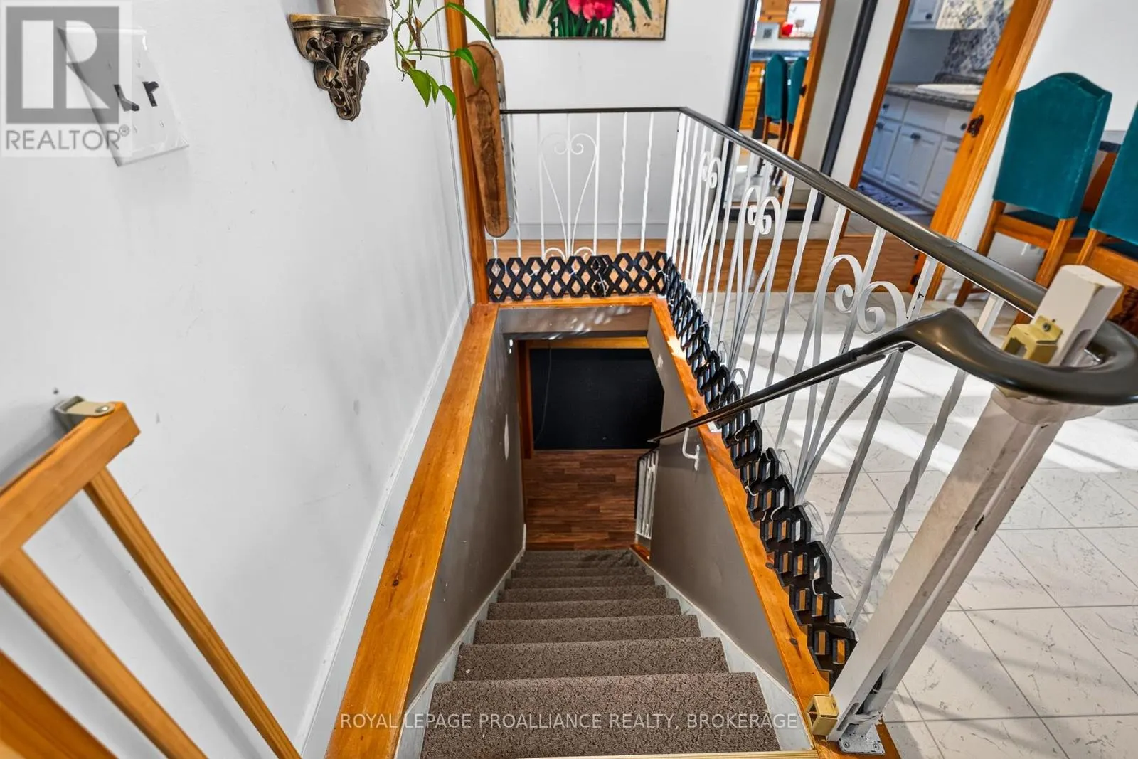 628 MACDONNELL STREET