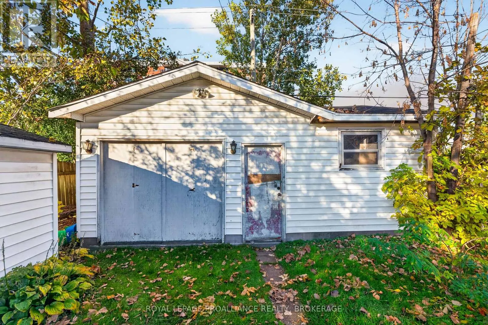 628 MACDONNELL STREET