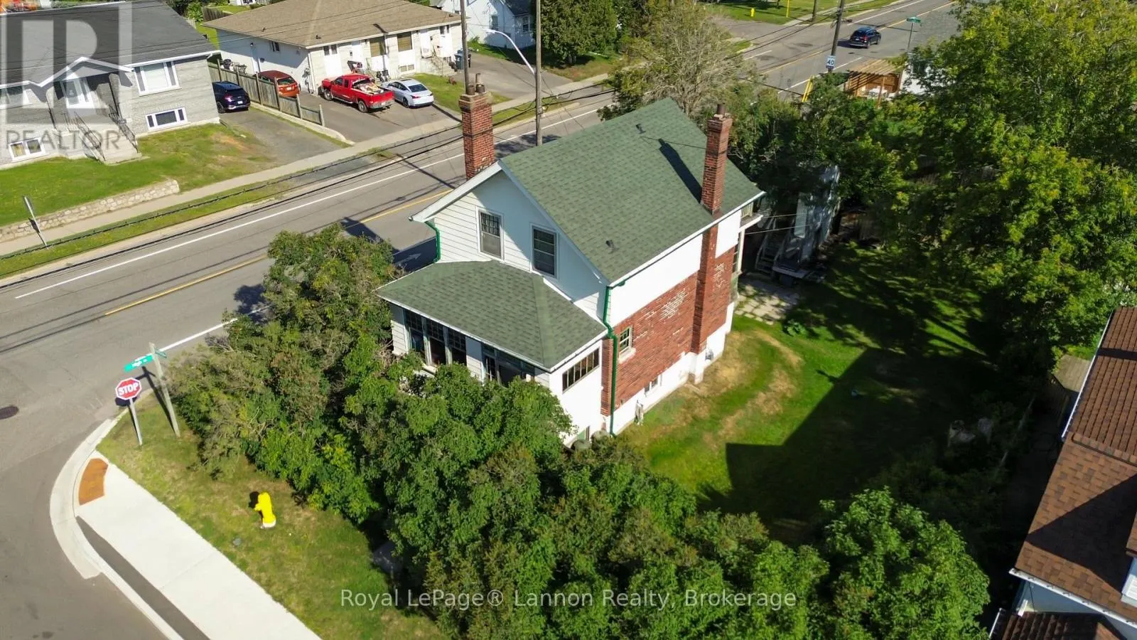 42 GORDON AVENUE