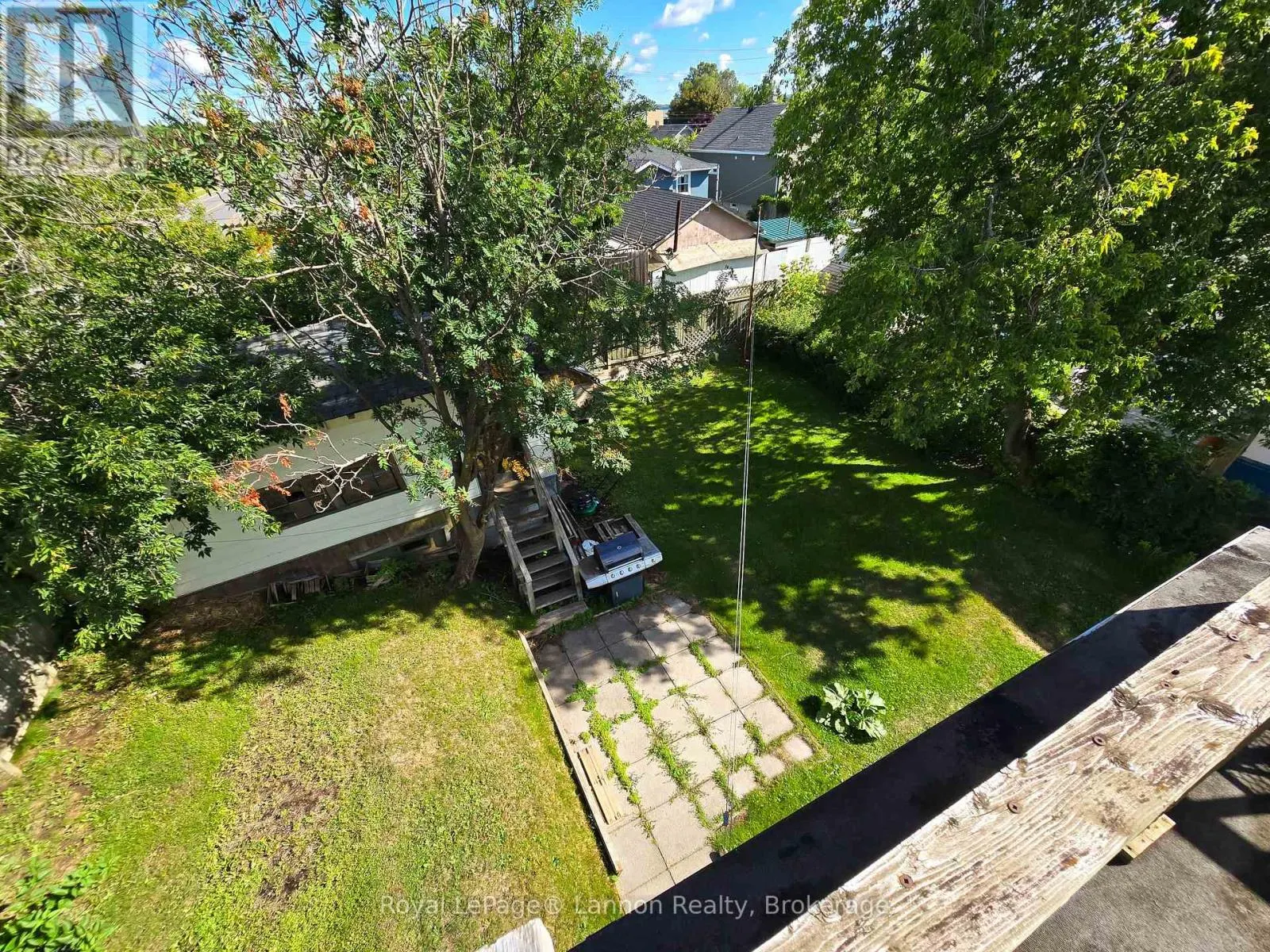 42 GORDON AVENUE