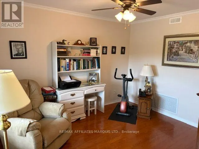 2 - 321 WATER STREET W