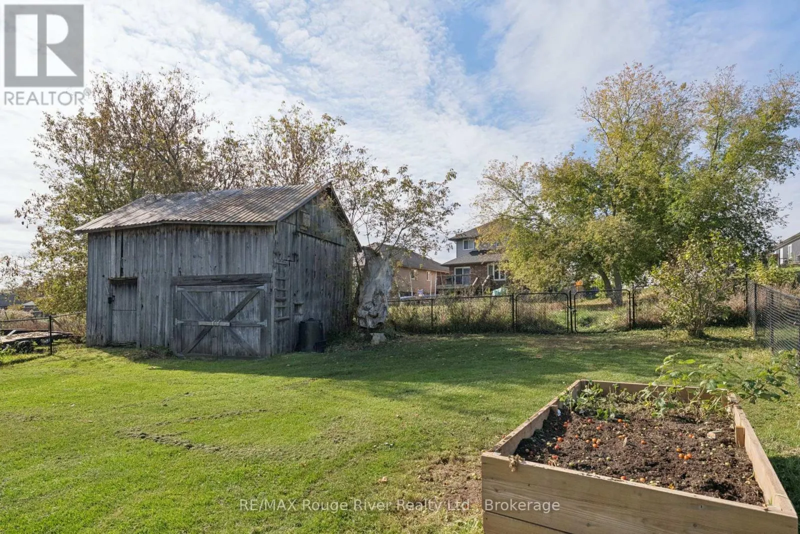 104 COUNTY ROAD 40