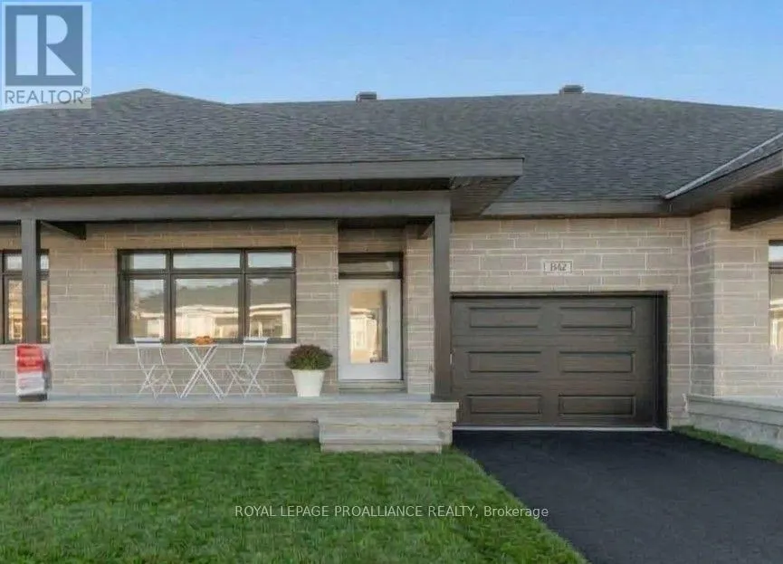 1042 TURNER DRIVE