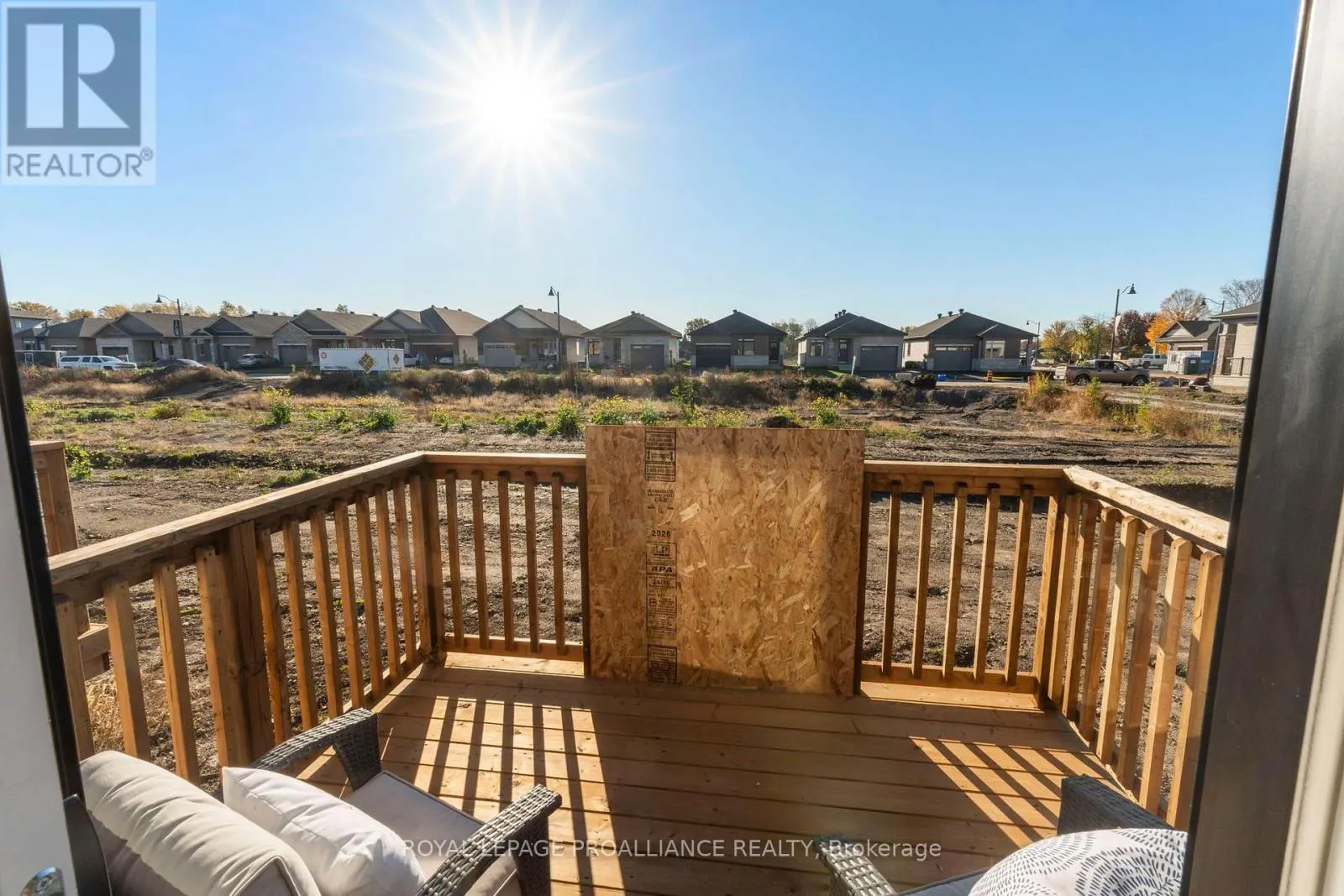 1042 TURNER DRIVE