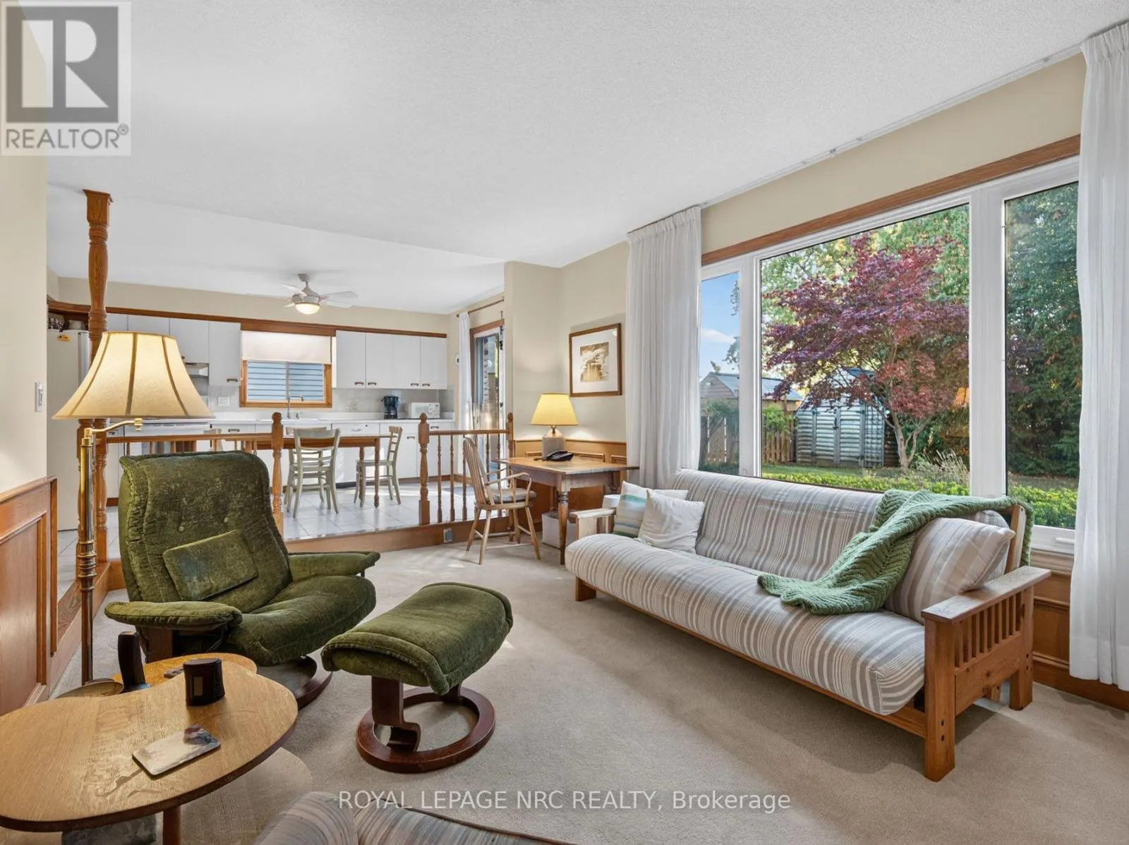 43 FARMINGTON DRIVE