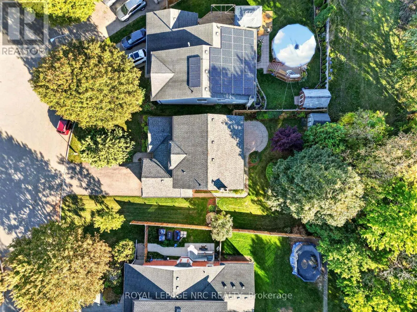 43 FARMINGTON DRIVE