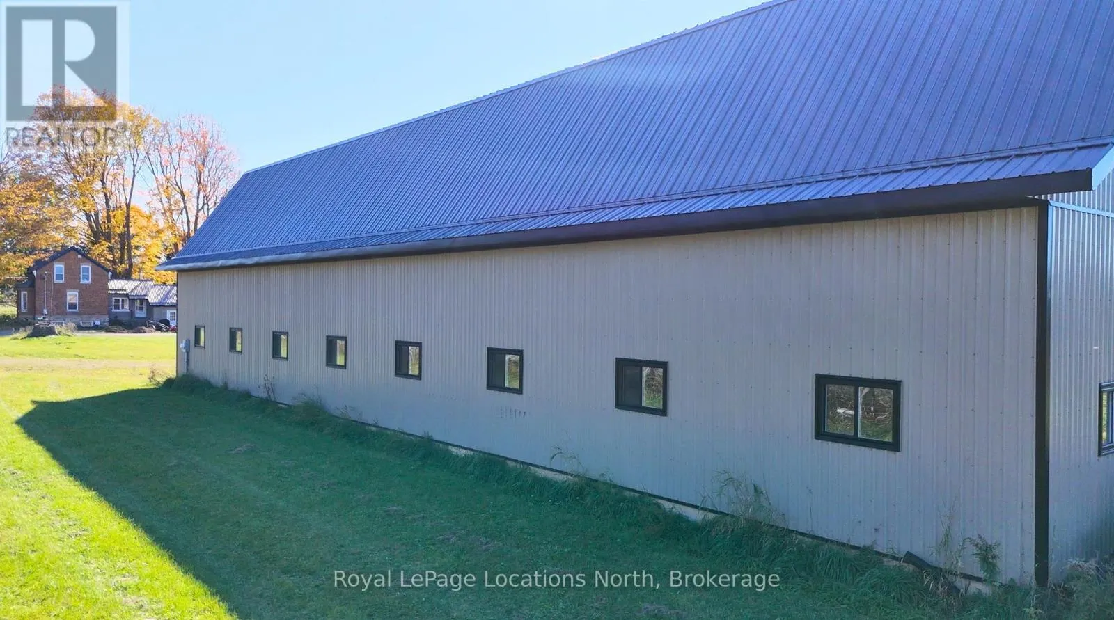 137662 GREY ROAD 12
