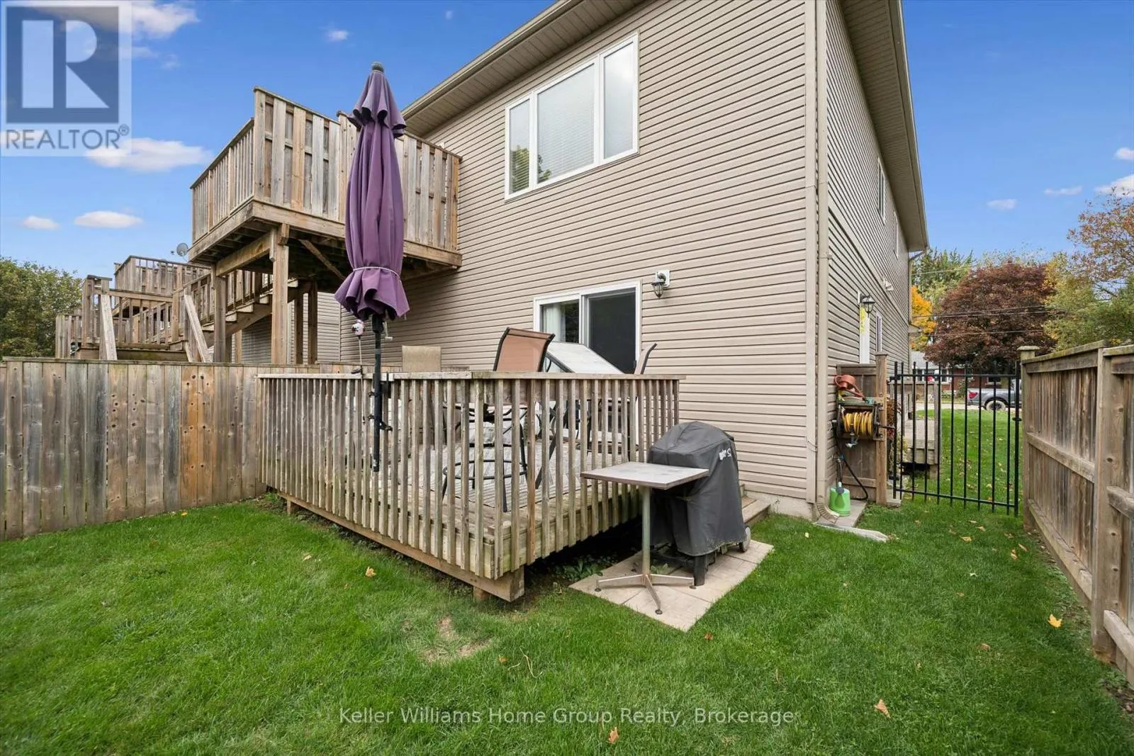 466 ELORA STREET