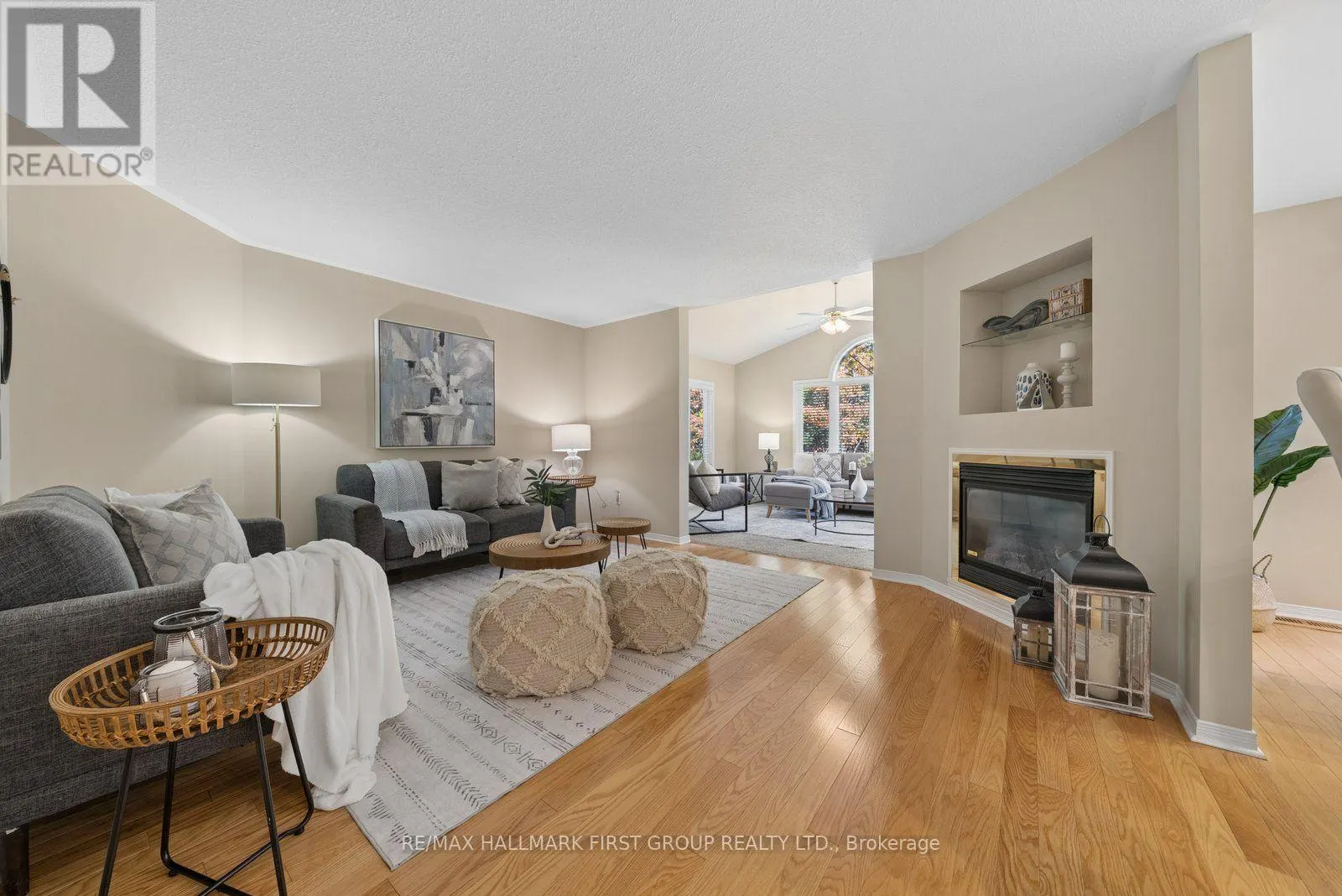 47 SPRINGWOOD CRESCENT