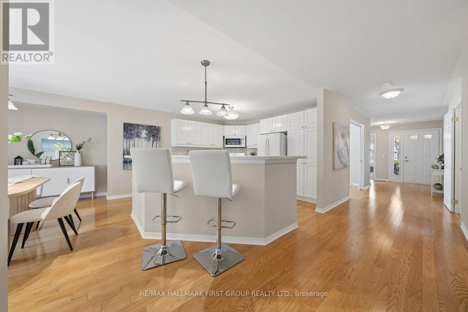 47 SPRINGWOOD CRESCENT