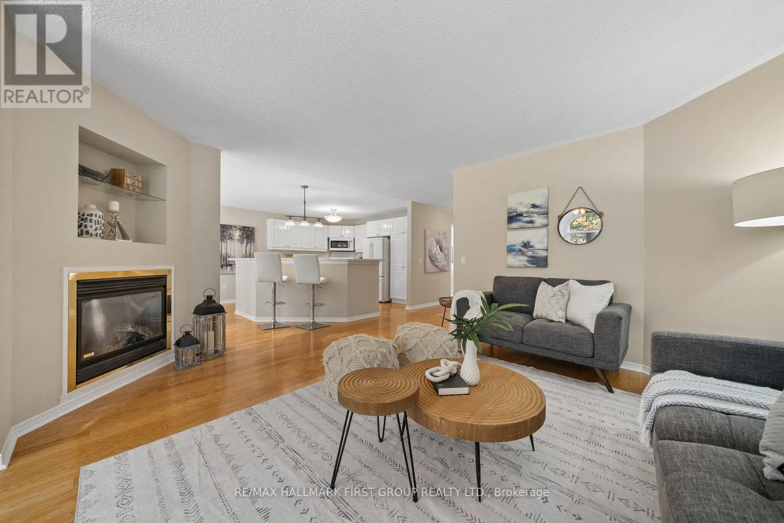 47 SPRINGWOOD CRESCENT