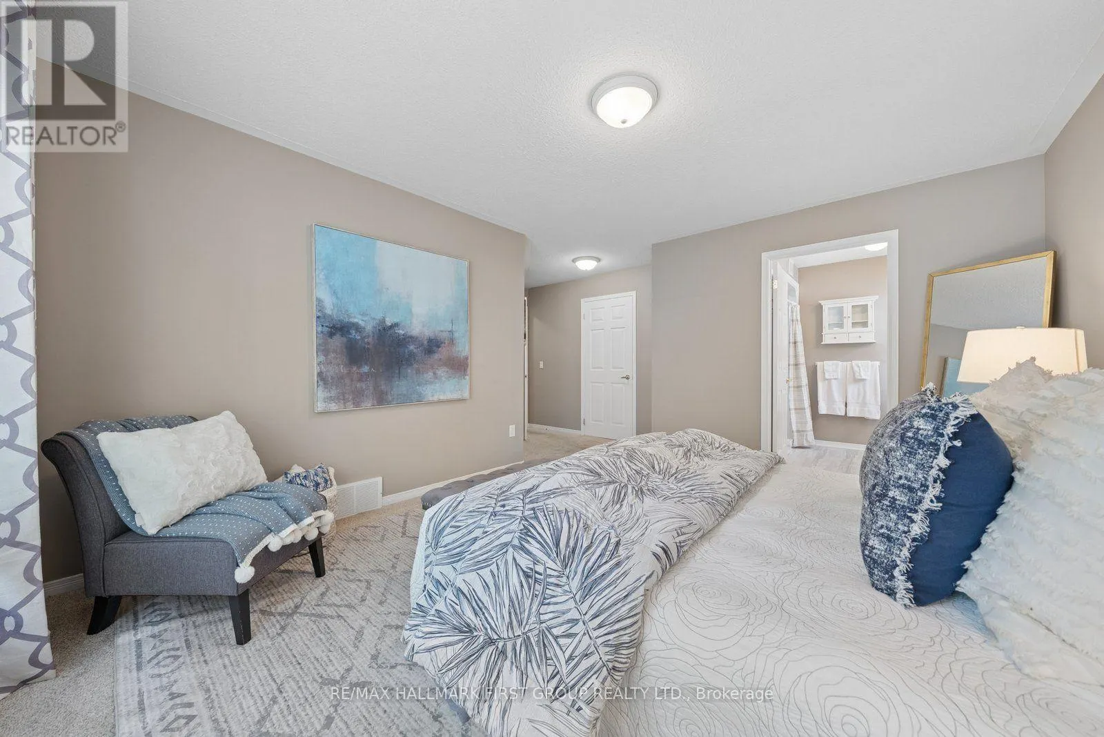 47 SPRINGWOOD CRESCENT