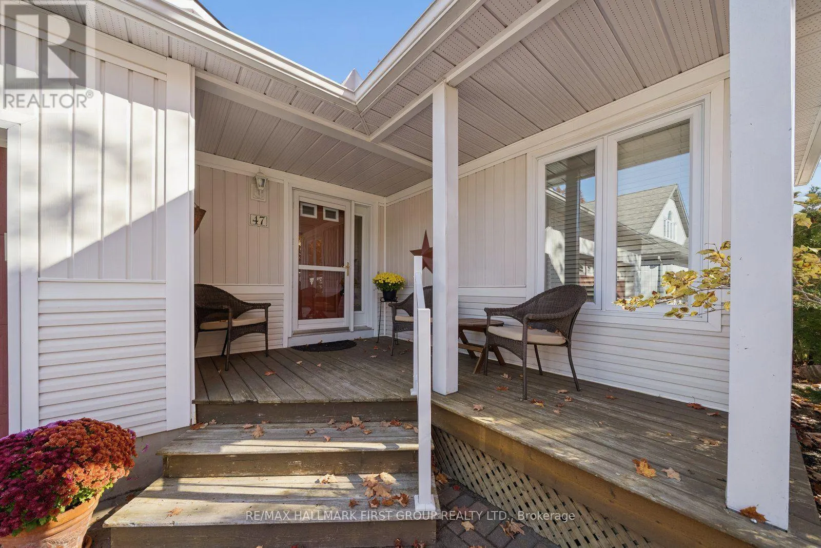 47 SPRINGWOOD CRESCENT