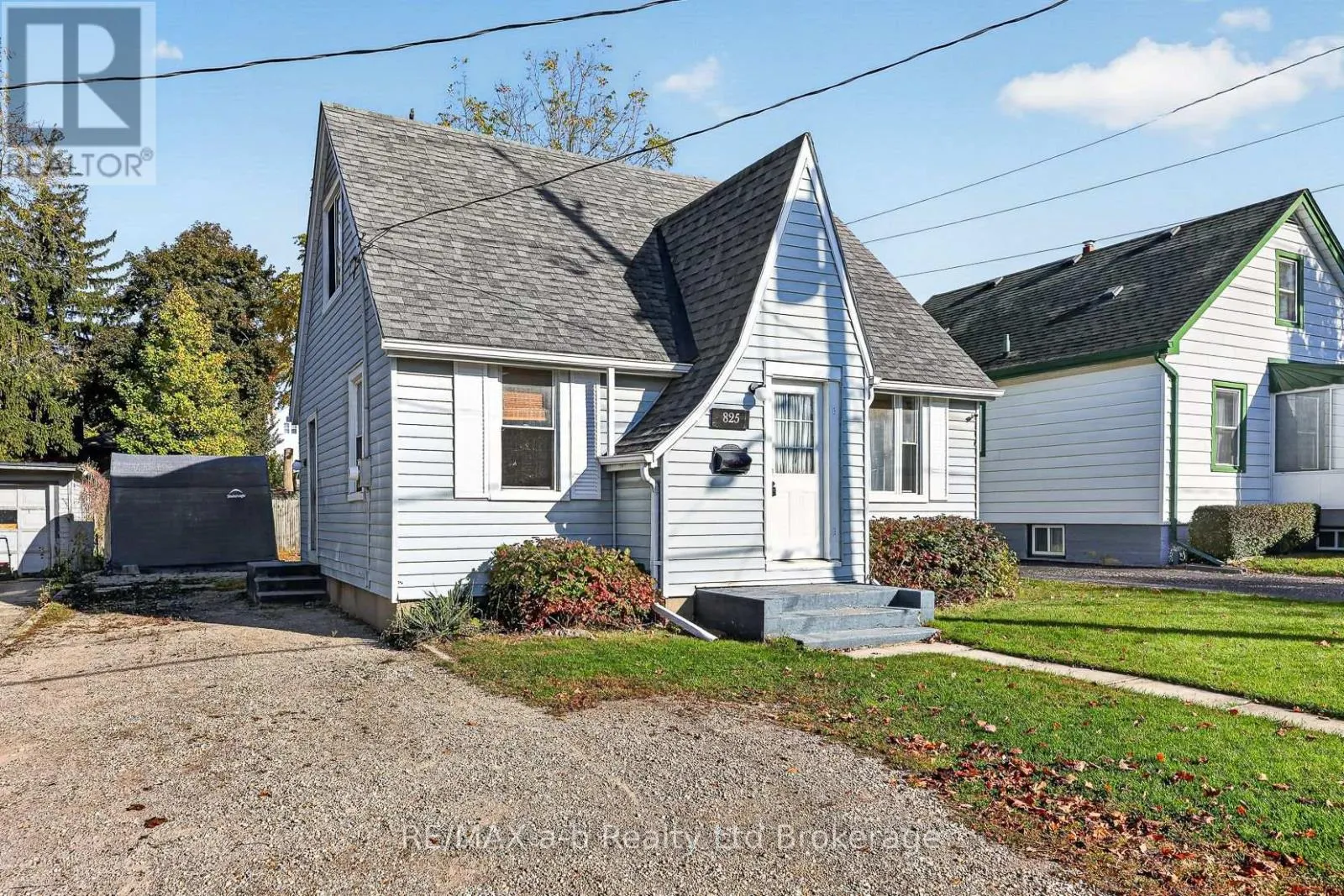 825 JAMES STREET