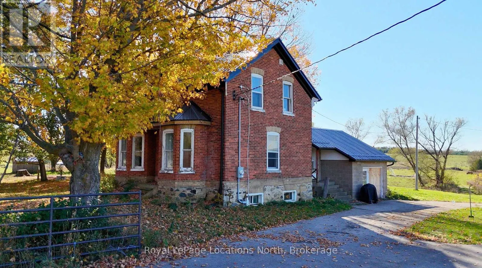 137662 GREY ROAD 12