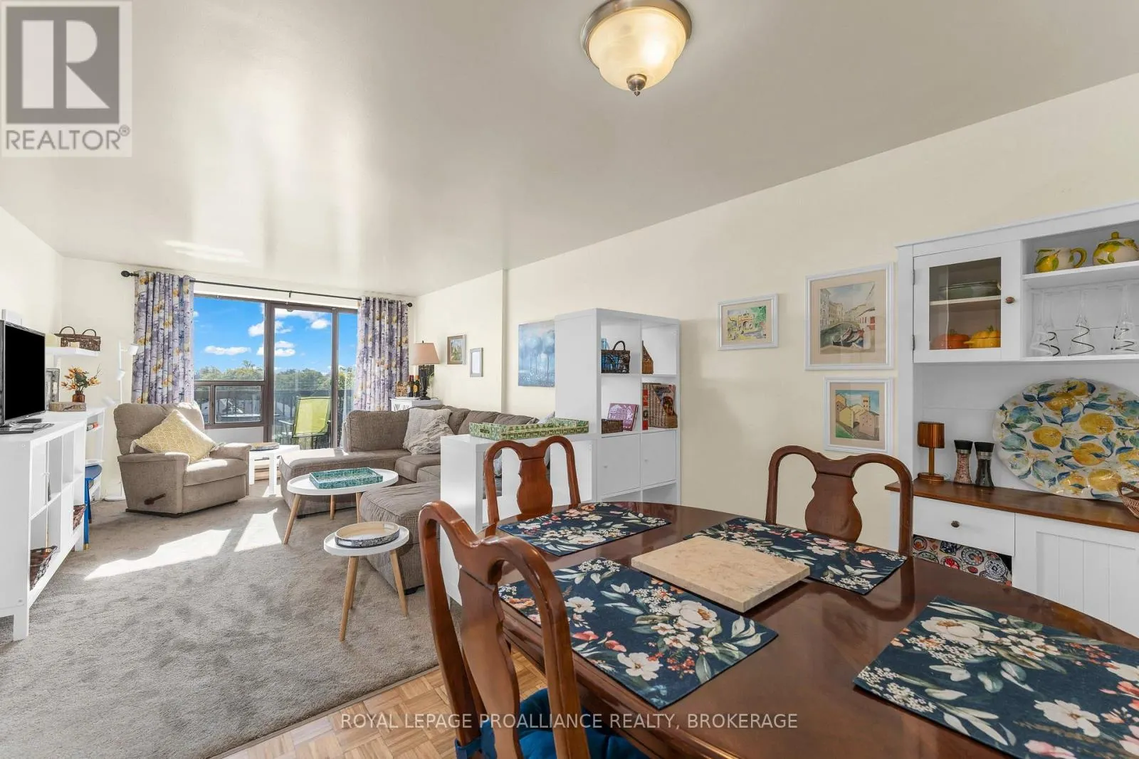 615 - 17 ELDON HALL PLACE #615