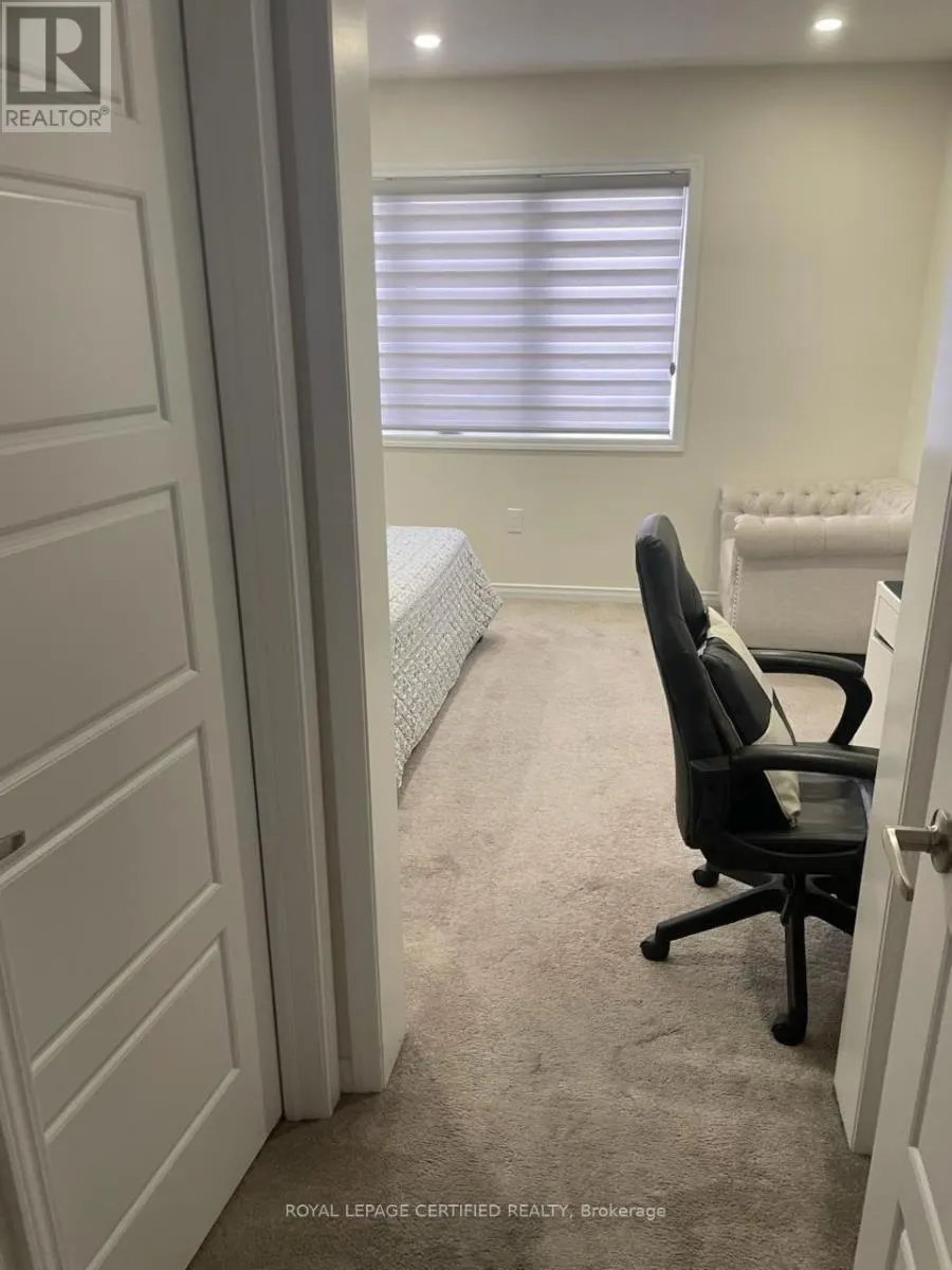 15 CACTUS CRESCENT