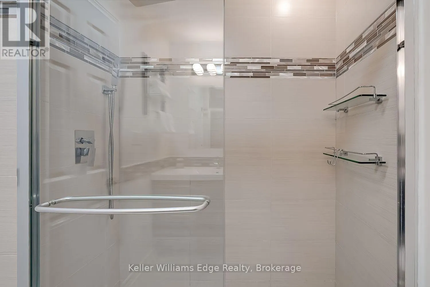 46 SUNNYCROFT COURT W