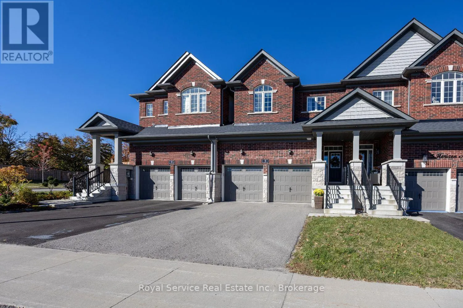3 HORIZON AVENUE