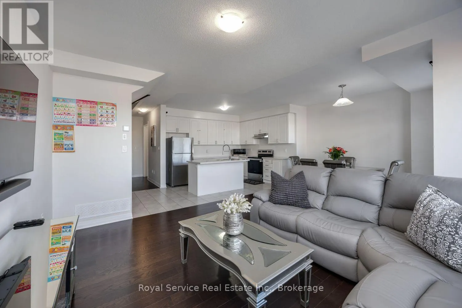 3 HORIZON AVENUE