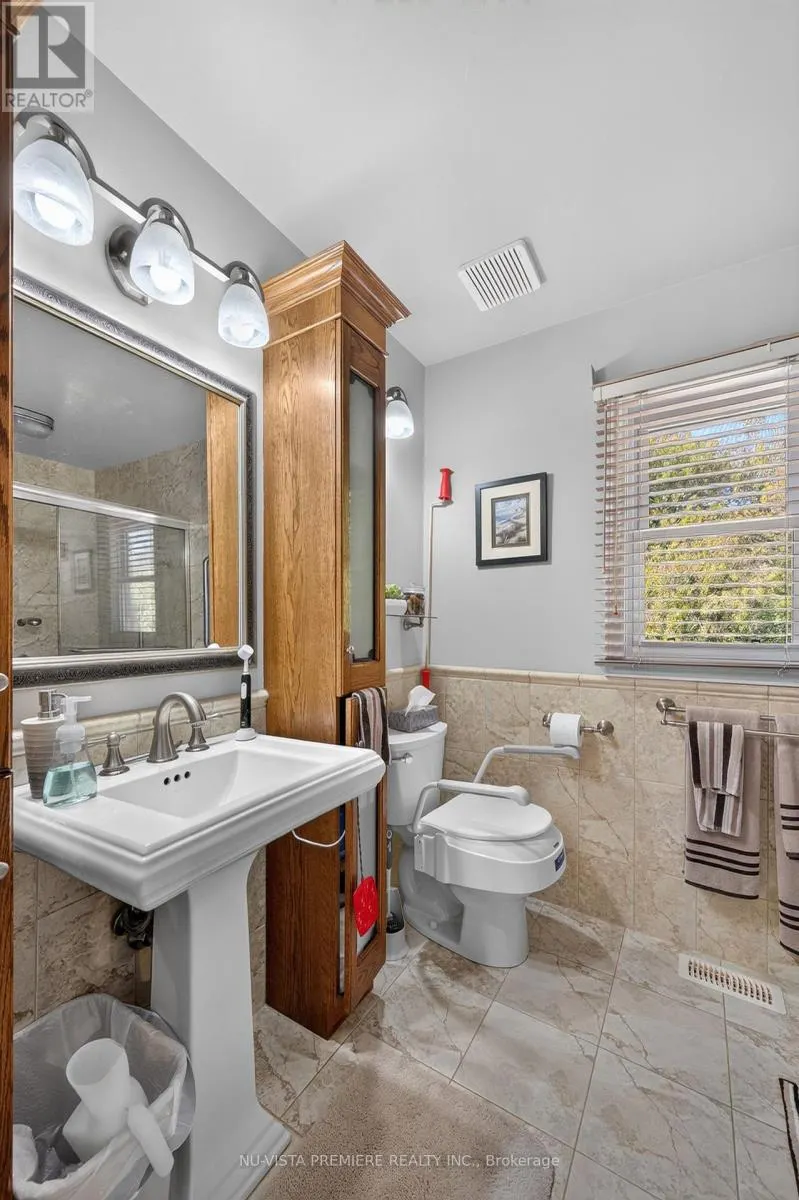 51 - 1199 HAMILTON ROAD #51