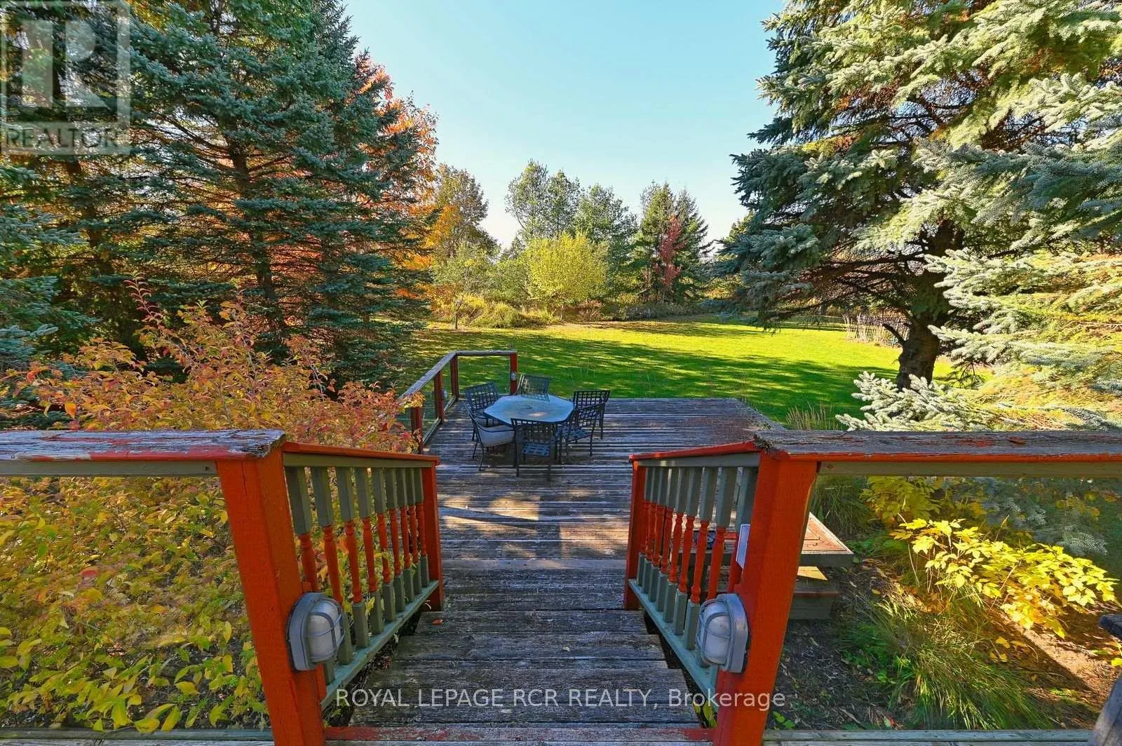 21 LLOYDS TRAVERSE CRESCENT