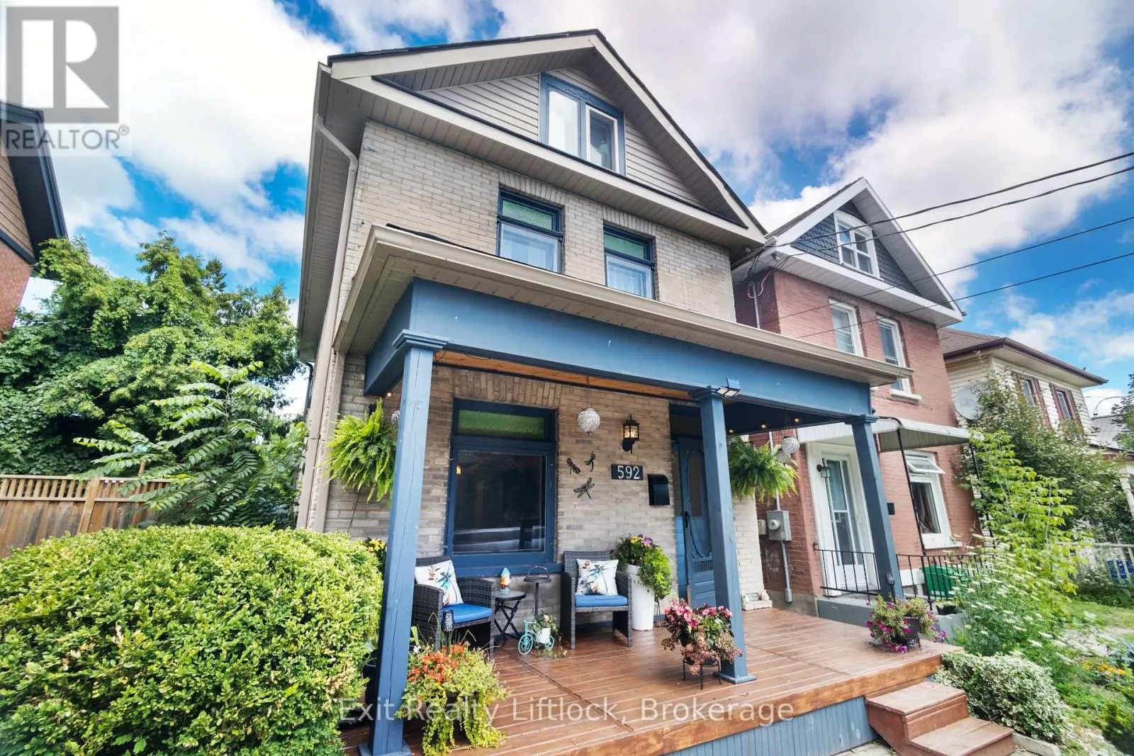 592 SHERBROOKE STREET