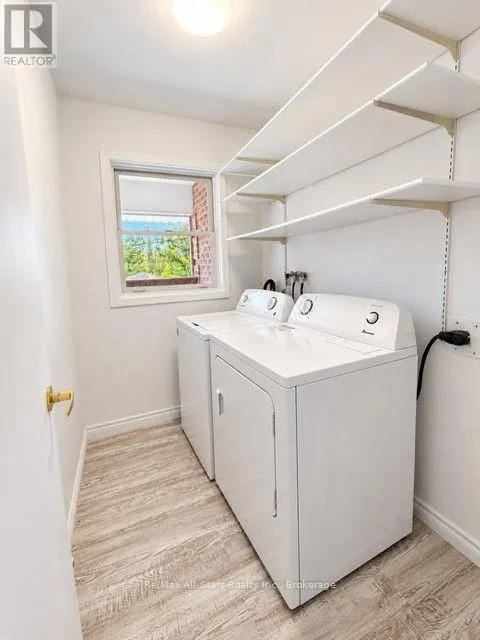 2 - 53 HELEN STREET #2
