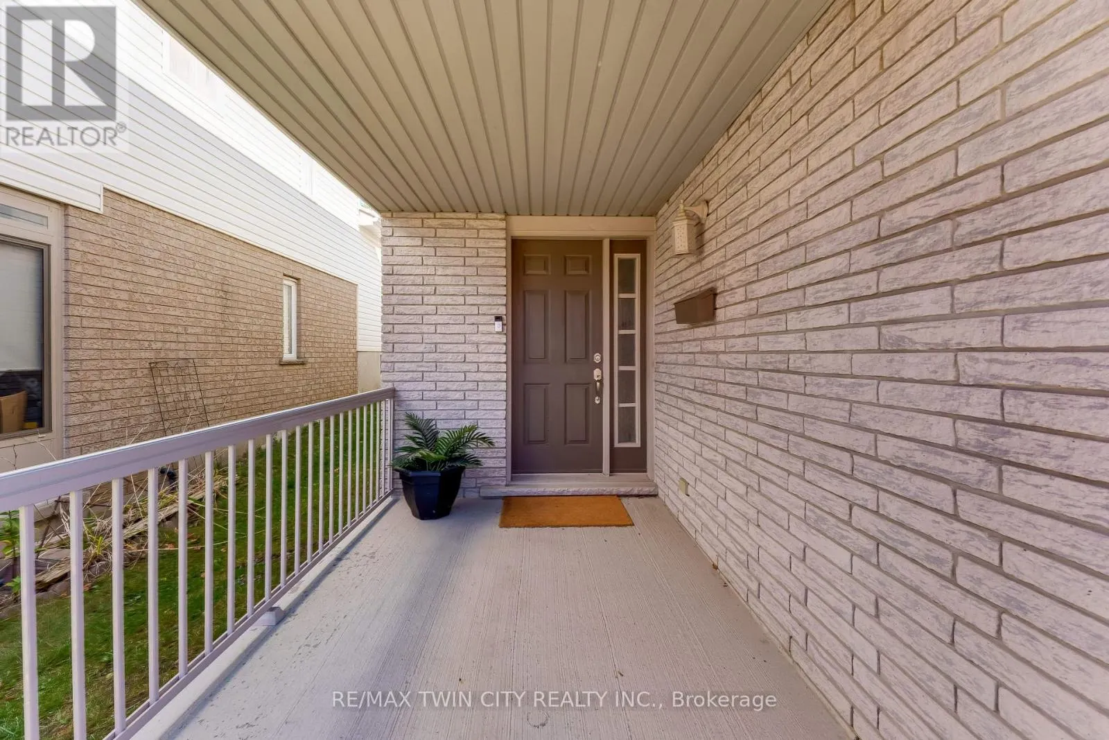 268 KEEWATIN AVENUE