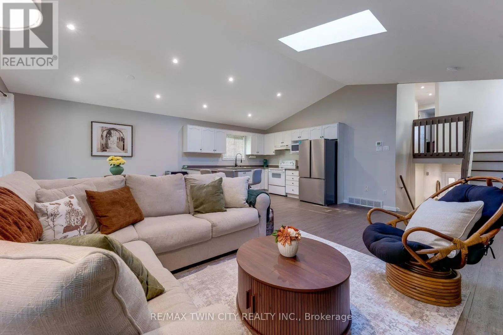 268 KEEWATIN AVENUE