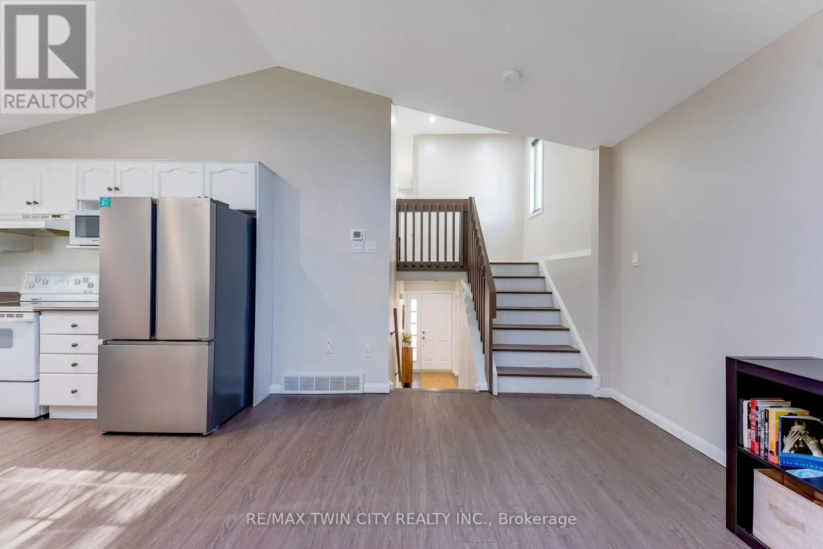 268 KEEWATIN AVENUE